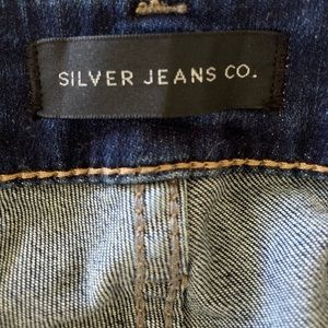 Suki Capri Silver Jeans W30/L22/1/2 Brand New